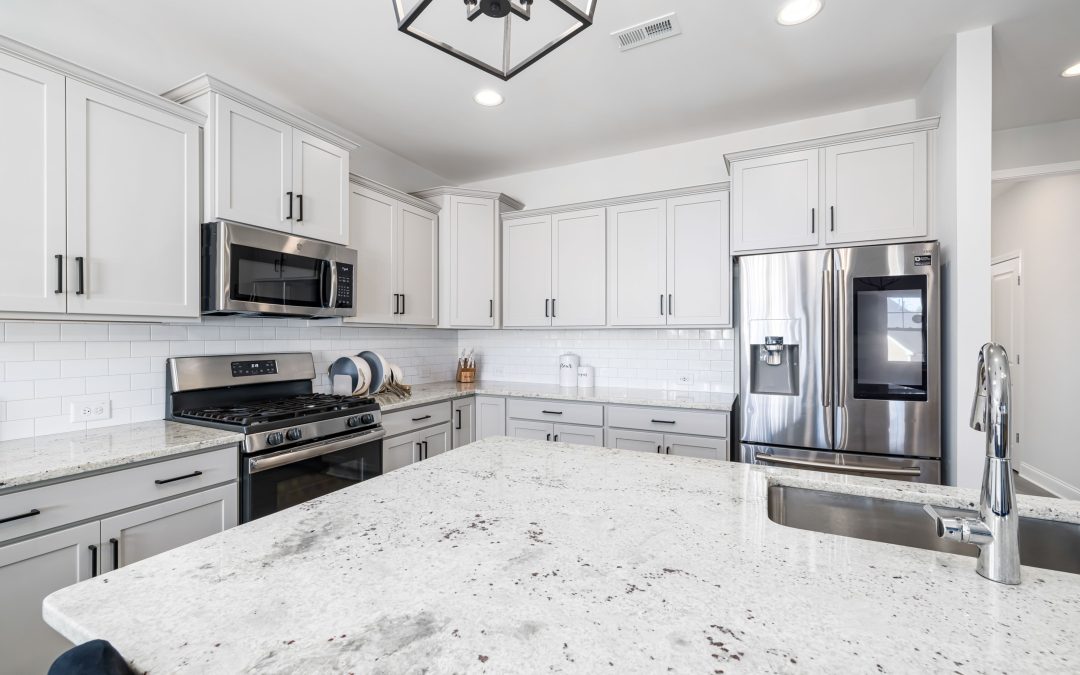 Countertop Organization: Practical Tips for a Cleaner and More Functional Kitchen